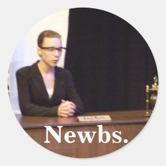 Byron, Newbs. Ronde Sticker