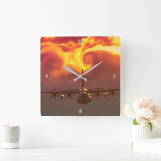 C-130 HERCULES VIERKANTE KLOK (Huis)