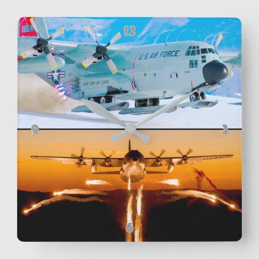 C-130 HERCULES VIERKANTE KLOK (Voorkant)