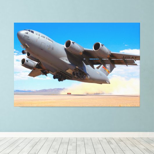 C-17 GLOBEMASTER III 40x60 Canvas Afdruk (Insitu (Houten vloer))