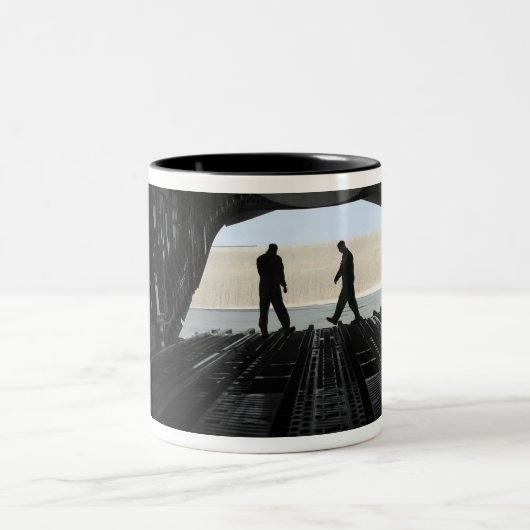 C-17A Globemaster III-laadmeesters Tweekleurige Koffiemok (Center)