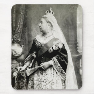 C. 1880 Queen Victoria of England Muismat