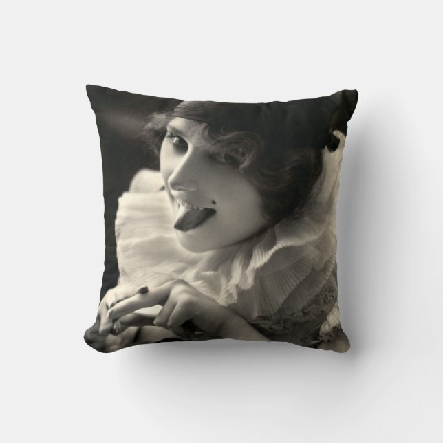 C. 1910  vrouw's Taunt Kussen (Voorkant)