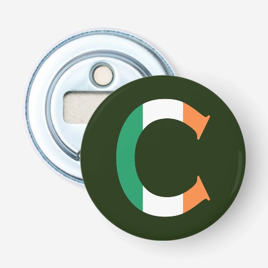 C Monogram overlay op Ierse vlag bocnt Button Flesopener (Voorkant)