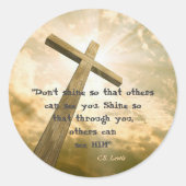 C.S. Lewis Quote On Shining Ronde Sticker (Voorkant)