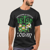 C St. Patrick's Day Voel Me Een Beetje Iers Vandaa T-shirt (Voorkant)