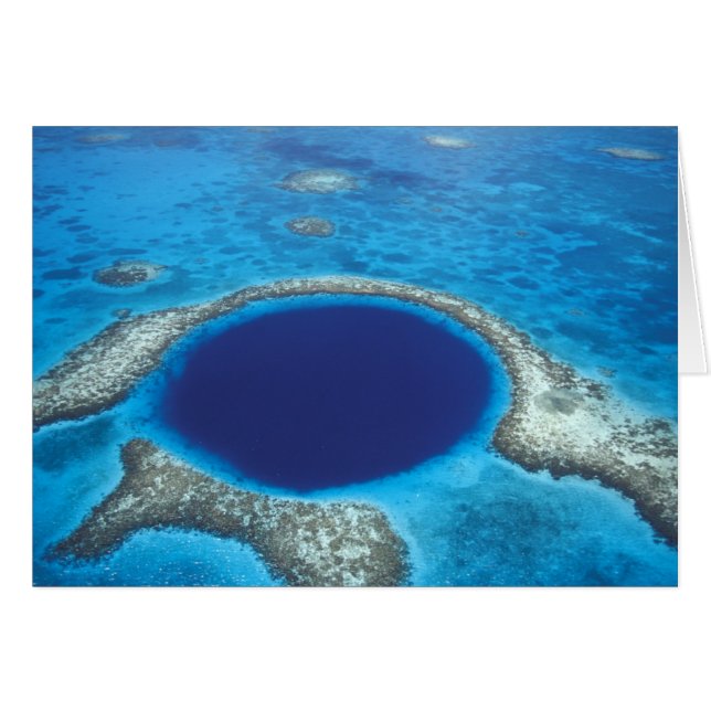 CA, Belize. Luchtbeeld van Blue Hole (diameter (Voorkant Horizontaal)