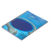 CA, Belize. Luchtbeeld van Blue Hole (diameter Notitieboek (Linkerzijde)