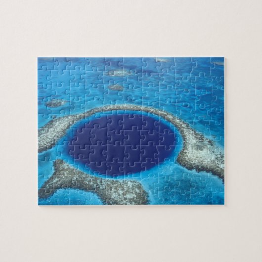 CA, Belize. Luchtfoto van Blue Hole (diameter Legpuzzel (Horizontaal)
