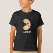 Ca-shew Funny Sneezing Cashew Nut Pun Dark BG T-shirt (Voorkant)