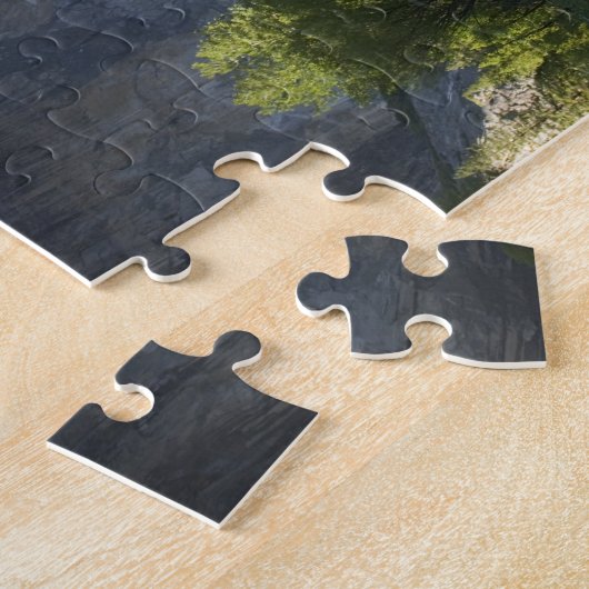 CA, Yosemite NP, El Capitan weerspiegeld in Merced Legpuzzel (Zijkant)