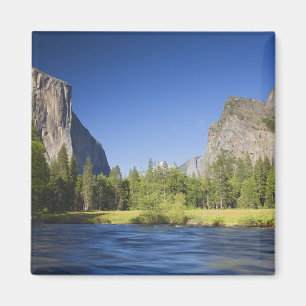 CA, Yosemite NP, Valley uitzicht met El Capitan, Magneet
