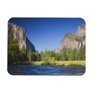 CA, Yosemite NP, Valley uitzicht met El Capitan, Magneet