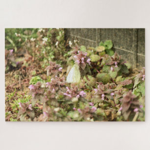 Cabagemut op paarse bloemen legpuzzel