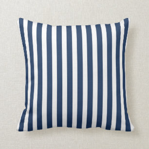 Cabana Stripe in Navy Blue en White Kussen