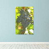 Cabernet Sauvignon druiventros in de Chateau Canvas Afdruk (Insitu (Houten vloer))