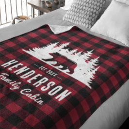 Cabin Beer Familienaam Red Buffalo Plaid Fleece Deken
