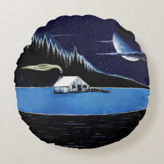 "Cabin by the Lake" Round Pillow ontwerp. Rond Kussen