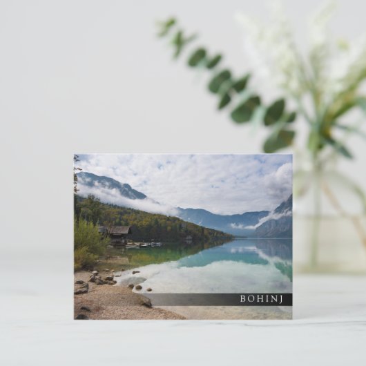 Cabin naast het Bohinj-meer in Slovenië Briefkaart (Staand voorkant)
