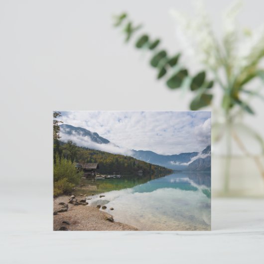 Cabin naast het Bohinj-meer in Slovenië Briefkaart (Staand voorkant)