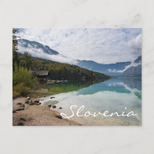 Cabin naast het Bohinj-meer in Slovenië Briefkaart