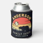 Cabine Familienaam Retro Pijnbomen Beer Souvenir Blikjeskoeler (Blikje Achterkant)
