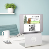 Cabine Vacation Home Rental Short Term QR Code Sticker (Laptop op bureau)