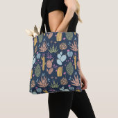 Cactus Charm: Kleurrijke bloemen Tote Bag (Dichtbij)