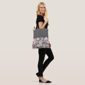 Cactus en Succulent Planten Patroon in roze Mint Tote Bag (Op model)
