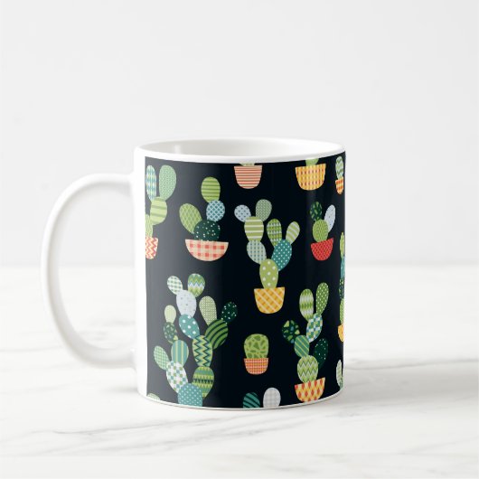 Cactus naadloos patroon in patchworkstijl met pl koffiemok (Links)