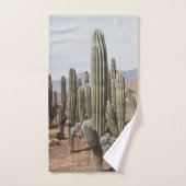 Cactus Oasis #1 #wall #decor #art  Bad Handdoek (Handdoek)