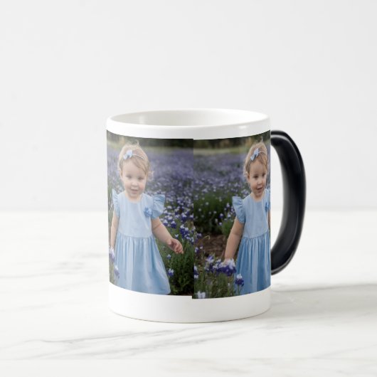 Cadeau Mok voor Baby Girl in Blue Dress (Voorkant rechts)