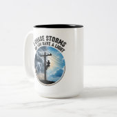 Cadeau voor elektricien Modern lijndrager Tweekleurige Koffiemok (Voorkant links)