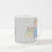 Cadeau voor leraar. Dank u voor een Vrouw leraar Matglas Koffiemok (Voorkant rechts)