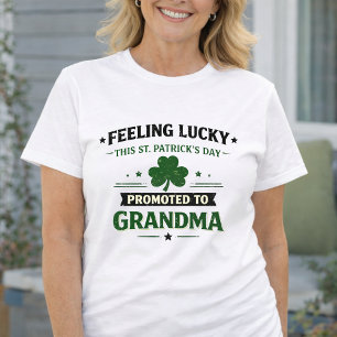 Cadeau voor St. Patrick's Day baby aankondiging T-shirt