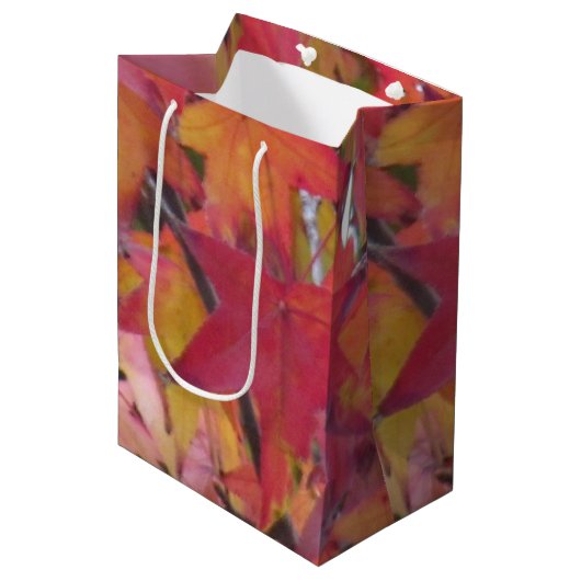 Cadeaubag - Herfstbladeren Medium Cadeauzakje (Voorkant Gekanteld)