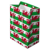 Cadeaubag met vlag van Wales Medium Cadeauzakje (Achterkant Gekanteld)