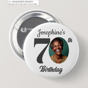 Cadeaubon voor 70e verjaardagsfeest met foto ronde button 5,7 cm