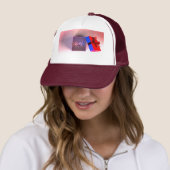 Cadeaudoos met lint Maroon Mesh 2024 jaar Gedrukt Trucker Pet (In situ)