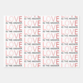 Cadeauset met 'Love Is The Answer'-inpakpapier Inpakpapier Vel (Voorkant)