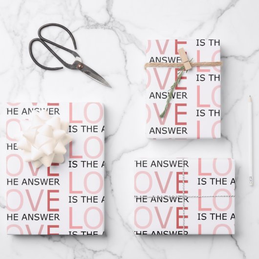 Cadeauset met 'Love Is The Answer'-inpakpapier Inpakpapier Vel (Voorkant)