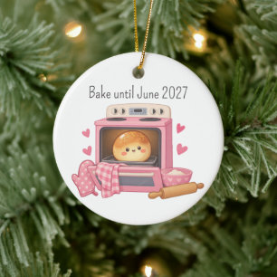 Cadeautje voor aankondiging babymeisje in de oven keramisch ornament