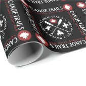 Cadeauverpakking met de Kano Trails Maple Leaf Cadeaupapier (Rol Hoek)