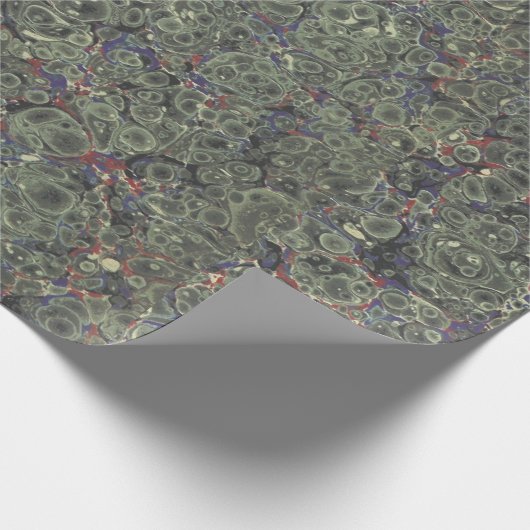 Cadeauverpakking met gemarmerd papier (Hoek)