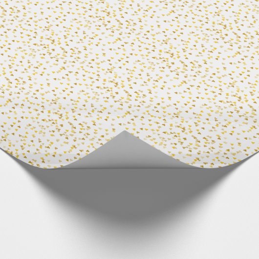 Cadeauverpakking met gouden harten confetti cadeaupapier (Hoek)
