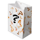 Cadeauzak - Oranje vraagtekens Medium Cadeauzakje (Voorkant Gekanteld)