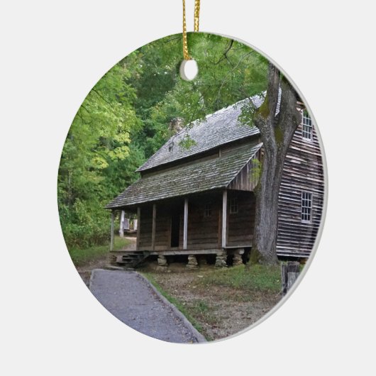 Cades Cove Cabin Keramisch Ornament (Links)