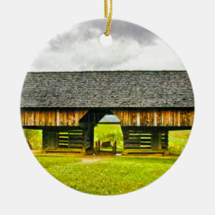 Cades Cove Cantilever Barn op Tipton Place Keramisch Ornament
