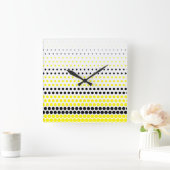 Cadmium Yellow en Black Polka Dot Vierkante Klok (Huis)