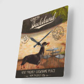 Cafe Dachshund Vierkante Klok (Hoek)